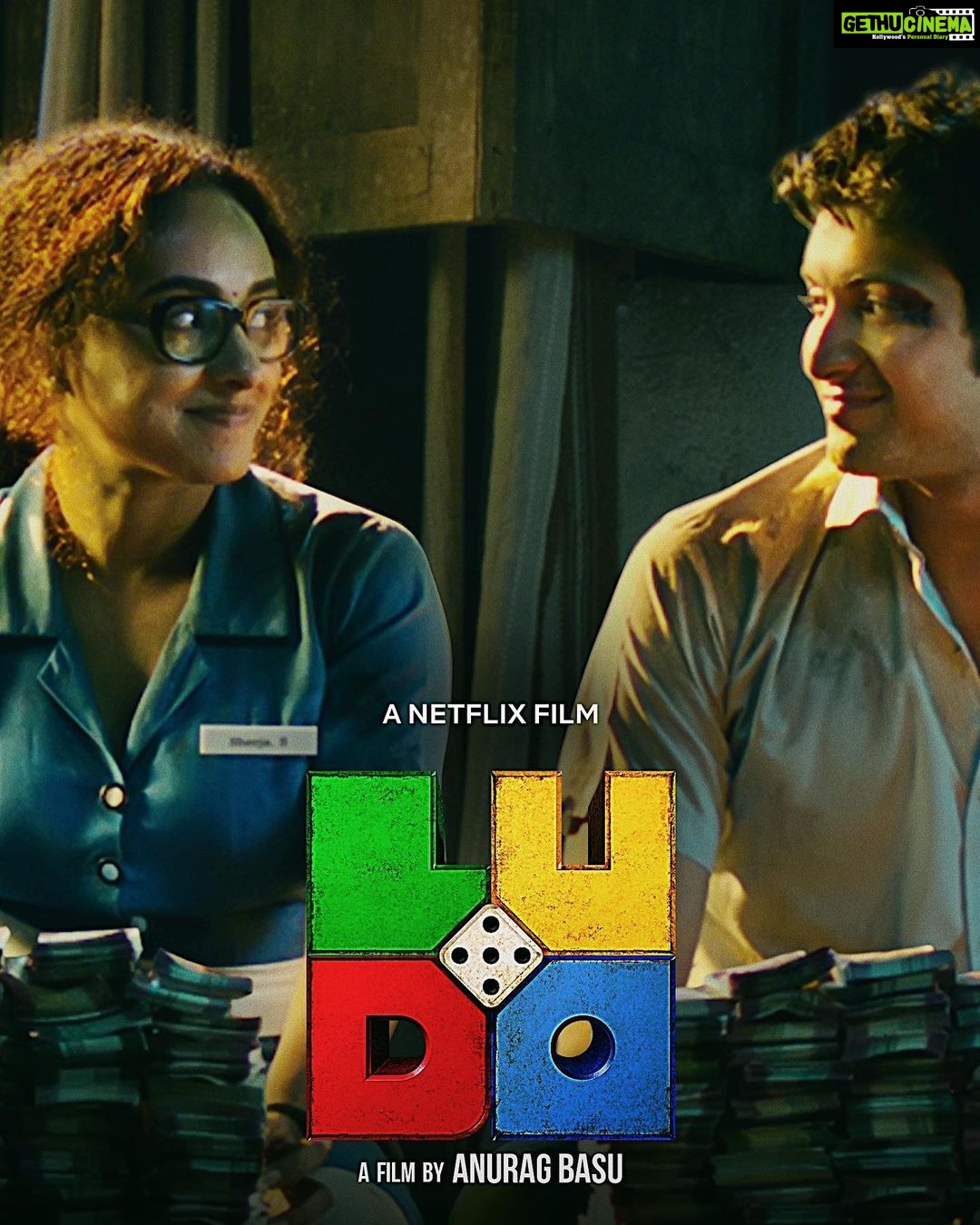 Rohit Suresh Saraf Instagram - Even unlikely partnerships could yield good results. #Ludo premieres 12 November, only on @netflix_in 🎲 . . @bachchan @adityaroykapur @rajkummar_rao @pankajtripathi @sanyamalhotra_ @fatimasanashaikh @pearlemaany @inayatverma22 @ashanegi @itsshalinivatsa @anuragbasuofficial #BhushanKumar @divyakhoslakumar @ipritamofficial @tanibasu #KrishanKumar #AnuragBasuProductions @tseries.official @tseriesfilms