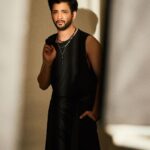 Rohit Suresh Saraf Instagram - Mismatched S02 on Netflix streaming from the 14th October ♥️ Photos by @sheldon.santos Styled by @saloniparekh__ Hair by @mehboobmalik Make up by @imtiaz_makeup