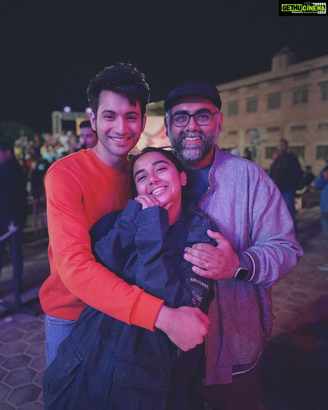 Rohit Suresh Saraf Instagram - You can’t not be happy when you’re around these two. My Baymax and my partner in gup🥰