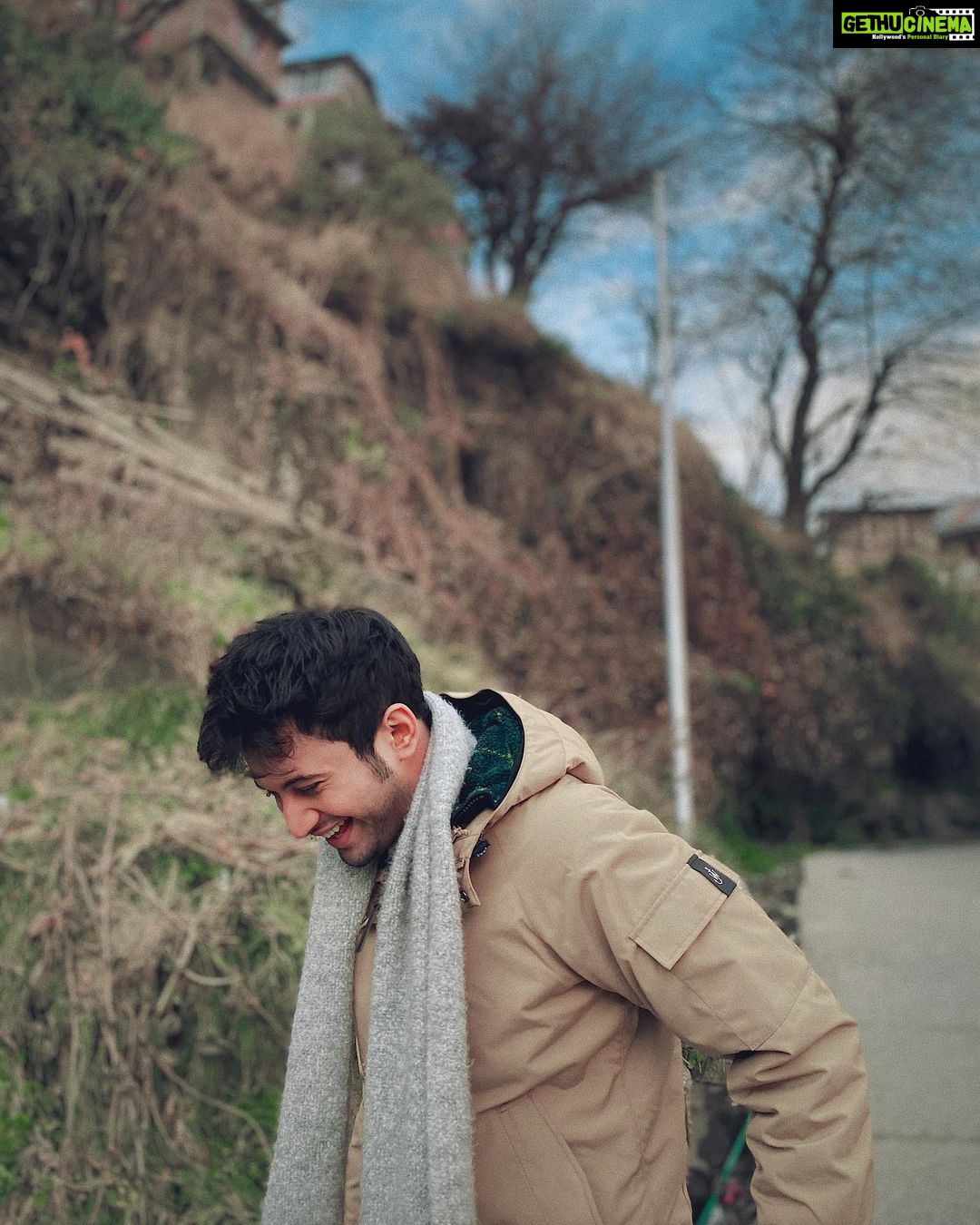Rohit Suresh Saraf Instagram - Y’all have been incredible this entire year. Thank you for your unwavering support and belief in me, truly one of my happiest years, emotionally and mentally. In 2020, let’s be sure to take care of ourselves and work doubly hard!! Let’s also not forget to love 🤗 #RunningTowards2020