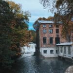 Rohit Suresh Saraf Instagram - Along the Akerselva River (I) . . . . #scandanavia #oslo #norway #vulkan #colours #warm #shadesofblue #blue #horizon #water #river #akerselva ##travel #vsco #vscocam #vscoonly #visitoslo KUBA Aktivitetspark