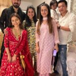 Rubina Dilaik Instagram - Shubh Deepaavali ♥️ . . . Styling: @ashnaamakhijani Outfits: @fittingroomcouture Clutch : @oceana_clutches