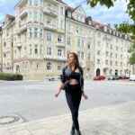 Ruhi Singh Instagram - Hallo aus münchen! #Germany #deutschland #travelgram #munich #europe #summer Munich, Germany