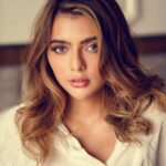 Ruhi Singh Instagram - What are your Sunday plans? I’m going to take it super easy- relax, recharge and get ready for a very exciting week ahead 😄 @vikram_bawa @eshaasikka