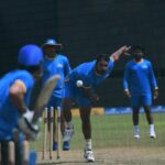 Sachin Tendulkar Instagram - 𝙋𝙧𝙚𝙥 𝙩𝙞𝙢𝙚 🔛 #cricket #practice #nets