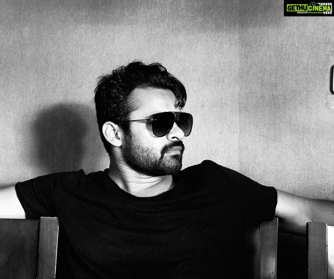 Sai Dharam Tej Instagram - Learn from your yesterday....forget about your tomorrow.... live your TODAY because it’s a “PRESENT” 🎁 wishing everyone a HAPLY NEW YEAR #newyearseve #newyears #2018 #panja #love #life #dubai #beachdubai . Pic courtesy-@saranraparthy The Beach Dubai