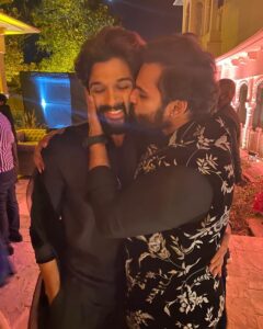 Sai Dharam Tej Instagram - Wish you a very Happy Birthday stylish star aka icon star aka 
bunny @alluarjunonline 
You look terrific in the intro of #PushpaRaj .
Wishing you all the best 🤗 
#HappyBirthdayAlluArjun