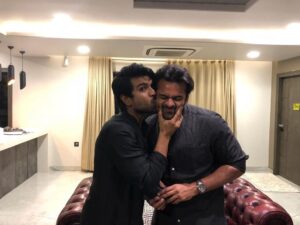 Sai Dharam Tej Instagram - Happy Birthday Charan @alwaysramcharan ! I am one of those people who have personally seen you putting enormous effort into everything you do and it just amazes me! You deserve every bit of success and happiness in life! Love you so much 🤗😘❤️

#HBDRamCharan