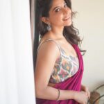 Sakshi Agarwal Instagram - Saree - a girls best friend❤️ . @styleandsmitten @raj_isaac_photography @umamakeoverartistry @makeupbyshyamala @fineshinejewels . Chennai, India