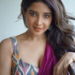 Sakshi Agarwal Instagram - Stealing hearts?💖 . . @styleandsmitten @raj_isaac_photography @umamakeoverartistry @makeupbyshyamala @fineshinejewels . Chennai, India