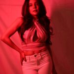 Sakshi Agarwal Instagram - Anyways, I am cute af🔥 . @sat_narain @the.portrait.culture . #photooftheday #sakshiagarwal Chennai, India