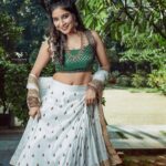 Sakshi Agarwal Instagram - Colorful Pookalam. Lively Songs. Delicious Feasts. Complete it with prayers to have a blessed year ahead til next Onam festival. Happy Onam to all my lovable family ♥️❤️ . Costume: @meshira.in Photography: @vishal_srinivasan Makeup : @anjalis_artistry Hair: luke_the_hairstylist and @kalyani_bridalmakeupartistry Jewellery : @swarnambridal Assist : @___diwakar Retouch : @harry_dane_retouch . #Onam #Onamsaree #Festivalfashion #keralavibes #godsowncountry #Selflove #sakshiagarwal Chennai, India