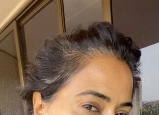Sameera Reddy Instagram - It’s ok to feel lost sometimes.3 years ago I didn’t have a life plan. But I went with the flow . Slowly rebuilding myself. You can reinvent & redefine at any age. Is it easy? No . But Can you do it .Yessss! I had a lot of ppl asking what was next as an actor . I decided not to cave in but just follow my heart . To be unique . Unfiltered . With no fear of judgment. I hope this helps anyone out there who needs a dose of positive energy that we all finding our way together 🌟Slowly but surely. Just have faith💃🏻 #mondaymotivation #imperfectlyperfect 🙌🏻