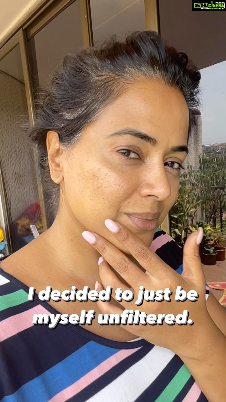 Sameera Reddy Instagram - It’s ok to feel lost sometimes.3 years ago I didn’t have a life plan. But I went with the flow . Slowly rebuilding myself. You can reinvent & redefine at any age. Is it easy? No . But Can you do it .Yessss! I had a lot of ppl asking what was next as an actor . I decided not to cave in but just follow my heart . To be unique . Unfiltered . With no fear of judgment. I hope this helps anyone out there who needs a dose of positive energy that we all finding our way together 🌟Slowly but surely. Just have faith💃🏻 #mondaymotivation #imperfectlyperfect 🙌🏻