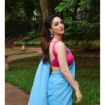 Sandeepa Dhar Instagram – Saree #photodump day 🙃💁🏻‍♀️ 
1, 2, 3, or 4 ? Which one ? Let me know in the comments. #swipeleft