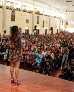 Saniya Iyappan Instagram - #Saturdaynightpromotions @saturday_night_movie Kozhikode