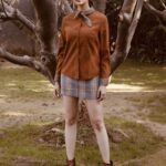 Sanjana Sanghi Instagram - Checks and Bows! 🤎🤍 ❄️ . For Yuvaan, the Film and Literature Festival, Delhi Technological University. . | 👗: @bornaliicaldeira 💄& 👧: @ivara_makeoversbyshivangi 📷: @pictureaffaire |