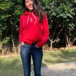 Sanjana Sanghi Instagram - Merriest Christmas everyone! ♥️🌲🎄 . . . . This one alongside our giant childhood real life Christmas tree, tons of love, warmth, happiness. . . Thank you for this fuzziest Christmas hoodie @ralphlauren