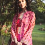 Sanjana Sanghi Instagram - Happiest Diwali, from us over enthusiastic and ecstatic madcaps to the rest of the world! ♥️🎉 💫