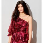 Sanjana Sanghi Instagram - All that glitters isn’t necessarily gold ☺️ | Embracing color 💐 . . . . . 💄: @mehakoberoi | 👗: @who_wore_what_when | 📸 : @gauravmishra.photography