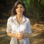 Sanjana Sanghi Instagram - 6:20AM. Sunrise. Happy face. ☀️ Techfest, IIT Bombay