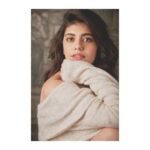 Sanjana Sanghi Instagram - Obsessed with oversized woollen things ALWAYS ❄️ ❄️