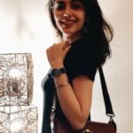 Sanjana Sanghi Instagram - Keep calm and cheer for India with @danielwellington 🇮🇳 The blue cricket Bayswater watch, along with another product gets you a 10% off! The code DWXSANJANAS means an additional 15% off on the limited edition cricket fan box! #ourmomentisnow #dwxcricket #danielwellington