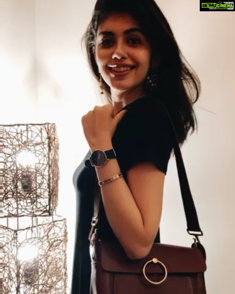 Sanjana Sanghi Instagram - Keep calm and cheer for India with @danielwellington 🇮🇳 The blue cricket Bayswater watch, along with another product gets you a 10% off! The code DWXSANJANAS means an additional 15% off on the limited edition cricket fan box! #ourmomentisnow #dwxcricket #danielwellington