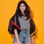 Sanjana Sanghi Instagram – All 300k of you, thank you, for everything. 💫 
We have a mad exciting ride coming up! ♥️
#celebrating300k .
.
.
.
.
.
💄: @mehakoberoi | 👗: @who_wore_what_when | 📸 : @gauravmishra.photography