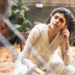 Sanjana Sanghi Instagram - Continuing creating stories and embracing flaws with @bharat_rawail 💫 #noretouch