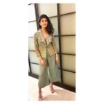 Sanjana Sanghi Instagram – Thank you for having me, Ahmedabad! ♥️ You made this so incredibly special! 
The gujju in me felt like this was homecoming. :’) Your warmth was palpable from the moment I got there & I wish I could stay back and answer each and every question you guys had, but here’s to getting many more such chances. 💫 
@tedxellisbridge @ted 
Props to the pillars : 👗-list : @bornaliicaldeira 
Wearing @nitaradhanrajlabel 
Jewellery @box_of_hues 💄 :  @pooja.dhakan1 👧: @diptipatel_mogadiya Ahmedabad, India