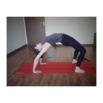 Sanjana Sanghi Instagram – I remember being forced to go for the “yoga period” starting 3rd or 4th grade in school. As children do for most things, we mocked each class, thought the poses were weird, boring, and pointless. At that point, I wouldn’t have thought for the life of me that a couple of years down the line, this same “yoga period” would become a wholly voluntary and entirely indispensable part of my everyday. I’m grateful to my practise, for above and beyond everything else, helping me get in touch with myself. 
The endless physical, emotional and spiritual benefits that follow are the additional cherries on the cake. 
How flexible, how strong, how tall, how short – all of these factors, are all immaterial. It’s agnostic of time and place. 
A deep desire to want to do, and an earnestness towards the practise are all that are required. 
Today’s a day of celebration! Happy International Yoga Day!