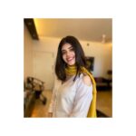 Sanjana Sanghi Instagram - You smile in the chaos when Mamabear comes to town! ♥️ Mumbai, Maharashtra