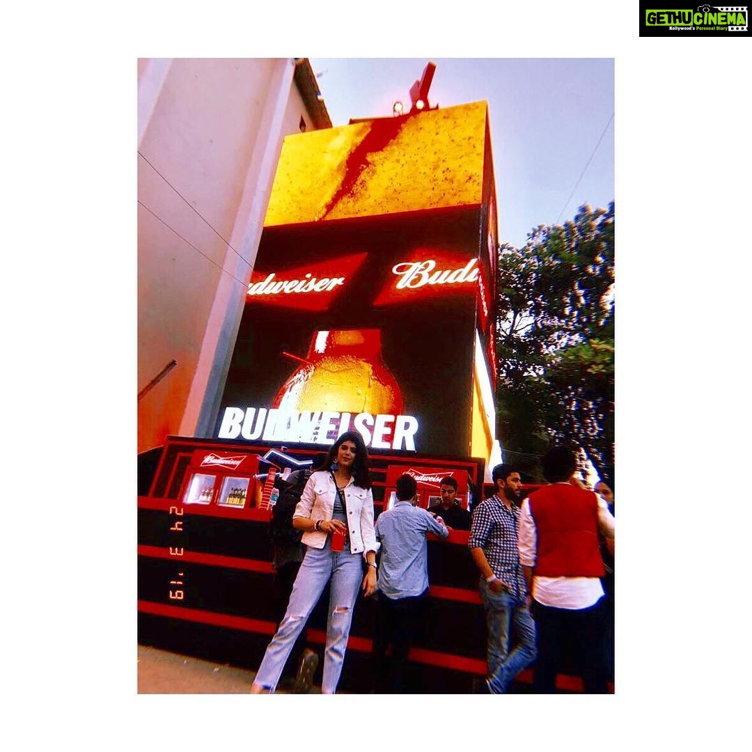 Sanjana Sanghi Instagram - We had a little bit of fun . . . . #budx #budxmumbai #bohothard Mehboob Studio