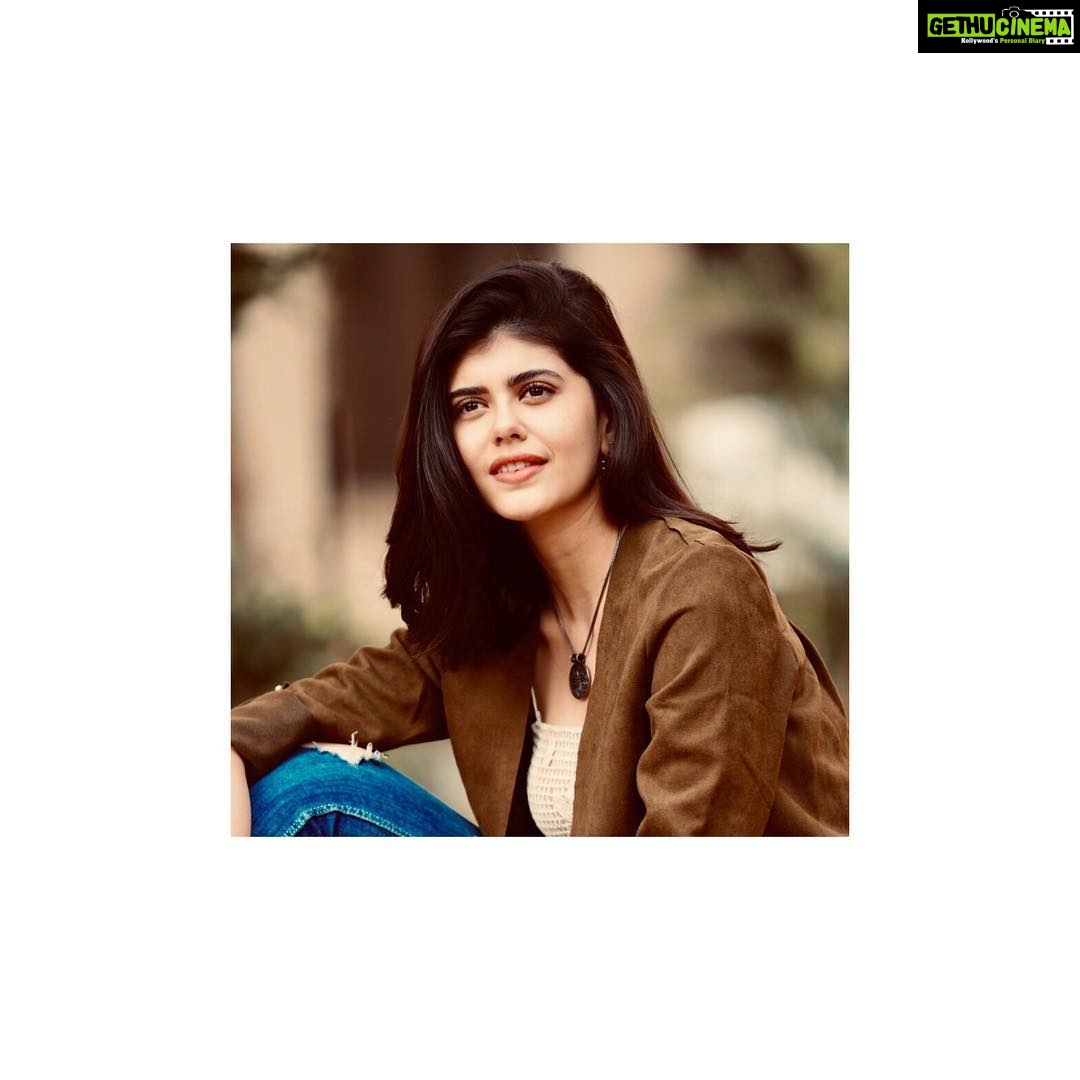 Sanjana Sanghi Instagram - I’m interested in what it’d be like to be you. / 💫 Meryl Streep