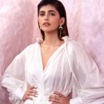 Sanjana Sanghi Instagram - What even is life without all that drama 💗 ________________ @sanjanasanghi96 for #OMPromotions Outfit - @tatianatretyak Jewellery - @the_loom_art Hair - @pushkinbhasin Makeup - @taskeen_c Nails - @itssoezi Styling - @who_wore_what_when Photography - @mahafooz_b Location - @25hourshoteldubai