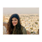 Sanjana Sanghi Instagram - The sun’s been playing some glorious tricks around me recently. ( All fingers pointing towards the #superbloodbluemoon ) Also, endlessly mesmerised by my wonderful country’s beauty. Jodhpur - The Blue Heaven