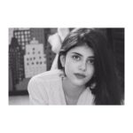 Sanjana Sanghi Instagram - Dreaming about a mid week plonk. #getset #pace