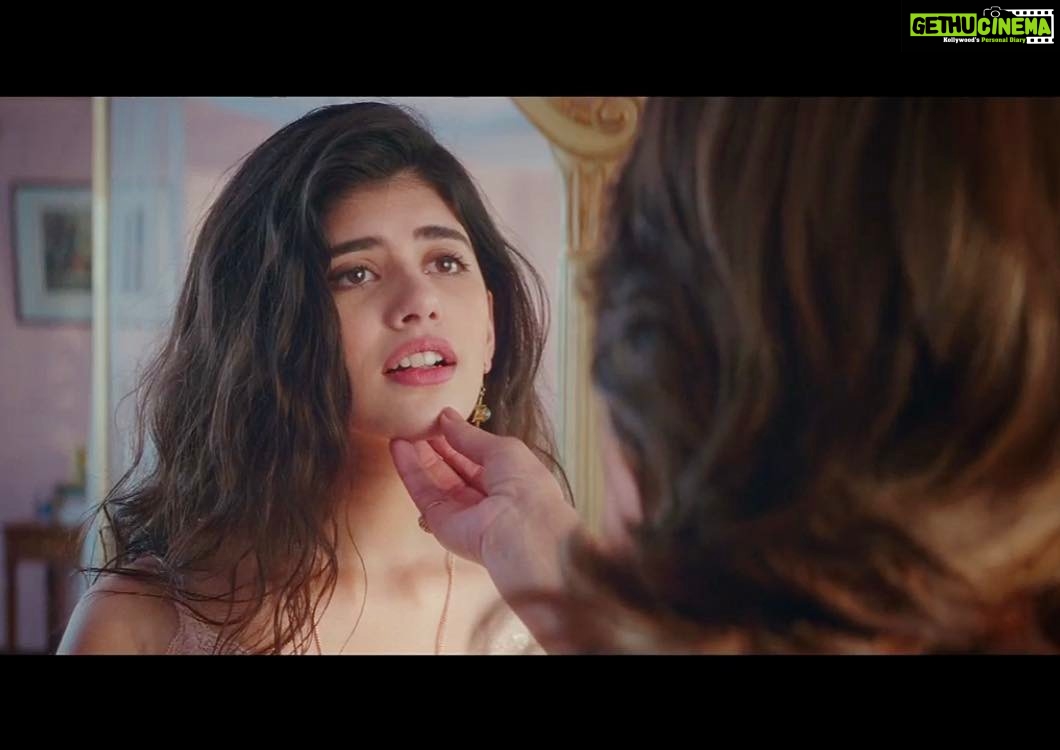 Sanjana Sanghi Instagram - Those clothes got me freezing up in Himachal, however, another cracker of a shoot releases! . . . . . . #Fogg #Perfumes #shoot #TVC #advertising #campaign