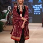Sanjana Sanghi Instagram - @anjumodi - walking for you at @lakmefashionwk as Raja Ravi Verma’s beloved muse Damayanti, was a moment dipped in magic for me. Just like you, this collection is iconic and timeless. Thank you for making me a part of your master craftsmanship and this epic celebration of the power of the Modern Indian Woman. ♥️🙏🏻 @lakmefashionwk @fdciofficial #LFW2022 Jio World Convention Centre