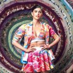 Sanjana Sanghi Instagram - May all the color & joy in the world forever be ours! 🌈💜 #OMPressRun 🎥 Dubai, United Arab Emiratesدبي