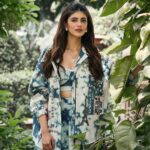 Sanjana Sanghi Instagram - Brought our baby #OM to saddi Dilli, and there’s no better feeling in the world. Also. IS IT THE EVE OF OM’S RELEASE? 🌟🙏🏻🥺 See you all, TOMORROW. ♥️ The Imperial, New Delhi