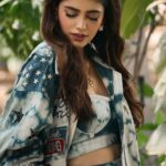 Sanjana Sanghi Instagram - Brought our baby #OM to saddi Dilli, and there’s no better feeling in the world. Also. IS IT THE EVE OF OM’S RELEASE? 🌟🙏🏻🥺 See you all, TOMORROW. ♥️ The Imperial, New Delhi