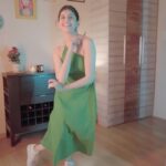 Sanjana Sanghi Instagram - It's #FilmfareAwards season and #SanjanaSanghi's birthday - is it a surprise then that she's dancing the day away? Join her and take up the Filmfare Hookstep Challenge now! #FilmfareAwards2022 #FilmfareOnReels #Wold777newsFilmfareAwards #Celeb