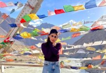 Sanjana Sanghi Instagram - Thought it’s only the shining sun while filming in Ladakh that’s been making me feel so warm & fuzzy, but turns out it’s all of your excitement for #OM !!! Thankie you beauties.♥️☀️ 10 days to go!! ⏰ #OM & Kavya are seeing you in Theatres Worldwide, on July 1st. Moonland Ladakh