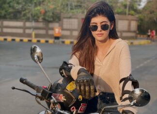 Sanjana Sanghi Instagram - Bit the bullet!!! 💥🏍 There really are no words to describe the nervousness, thrill and joy of the past few months in training for and picking up a new skill such as this. I couldn’t have ever imagined being able to, feeling right at home while on the road continuously and falling in love with it, for life. Need your blessings & hugs as we’ve hit the ground running on my next film and our passion project #DhakDhak ♥️🎥 . . . . @dhakdhakjourney #RatnaPathak @diamirzaofficial @fatimasanashaikh @viacom18studios #OutsidersFilms @blmpictures @dudeja_sahaab @parijat_joshi @taapsee @ajit_andhare @pranjalnk @aayush_blm