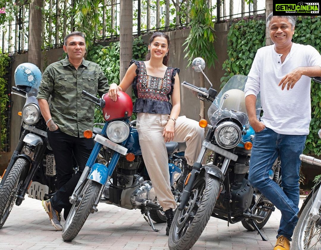 Sanjana Sanghi Instagram - Months of prep later, so excited to FINALLY get to share this crazy ride with you all! Here’s bringing to you our next.🎥♥️⭐️ Join the ride of a lifetime with Dhak Dhak, as four women ride to the highest motorable pass in the world on an exciting journey of self discovery! @fatimasanashaikh #RatnaPathak @diamirzaofficial @viacom18studios @taapsee #OutsidersFilms @blmpictures @dudeja_sahaab @parijat_joshi @ajit_andhare @pranjalnk @aayush_blm