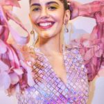 Sanjana Sanghi Instagram - An evening for keeps.💕 Closing the show at Lakme Fashion Week for the stunning collection “Marbella” by the creative forces, @pankajandnidhi @lakmefashionwk x @pankajandnidhi x @fdciofficial