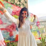 Sanjana Sanghi Instagram - For all the color all you beautiful people add to my life, thank you, Happy Happy Holi 💕🌈 Hope your’s was rad. #BestDayOfTheYear ☀️ | 👗: @sheefajgilani @theloom.in | Mumbai, Maharashtra