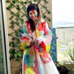 Sanjana Sanghi Instagram - For all the color all you beautiful people add to my life, thank you, Happy Happy Holi 💕🌈 Hope your’s was rad. #BestDayOfTheYear ☀️ | 👗: @sheefajgilani @theloom.in | Mumbai, Maharashtra